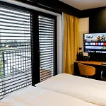 מלון Nobilis - Mlada Boleslav 4*