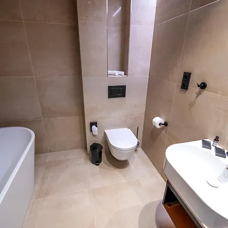 Nobilis - Mlada Boleslav Hotel 4*