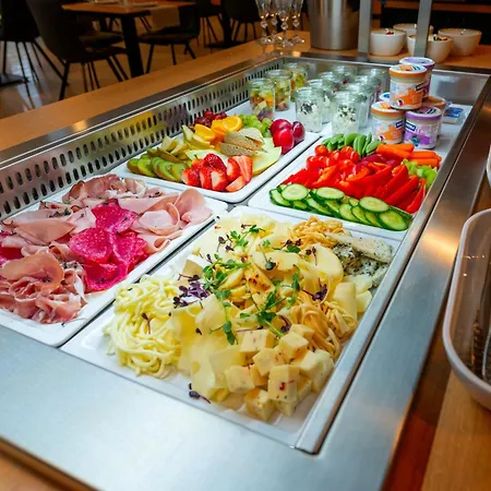 Nobilis - Mlada Boleslav 4* Bradlec (Mlada Boleslav)