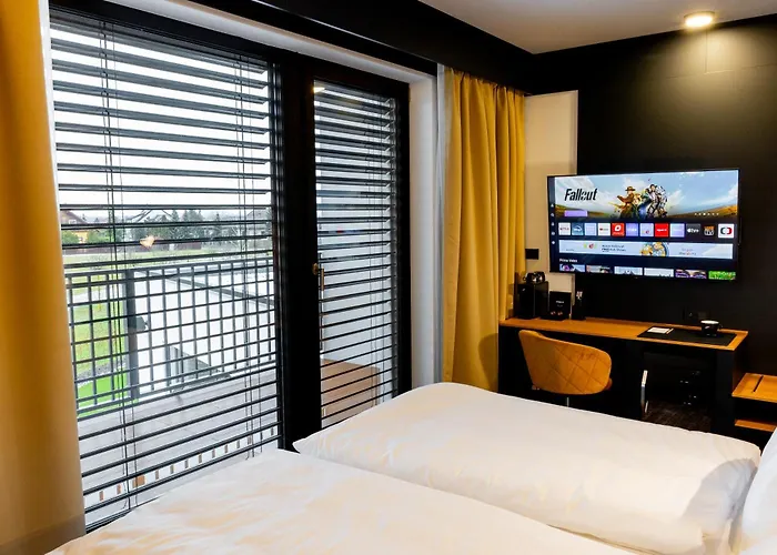 Hotel Nobilis - Mlada Boleslav 4*